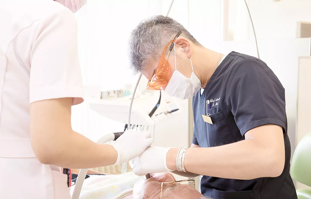 削りすぎない治療にこだわります